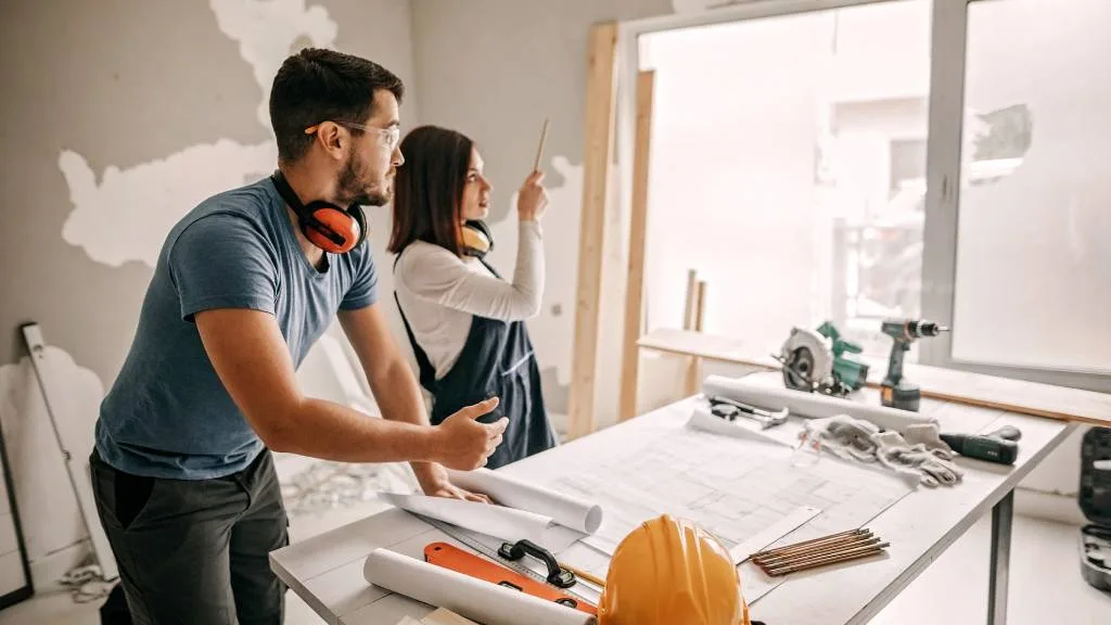 Rise & Renew expert craftsmanship in action